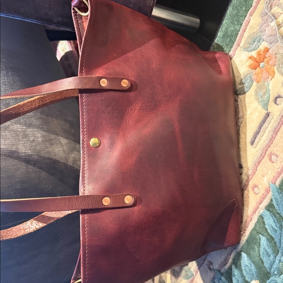Kmm co. Horween leather east west tote in burgundy Brown - Picture 2 of 6